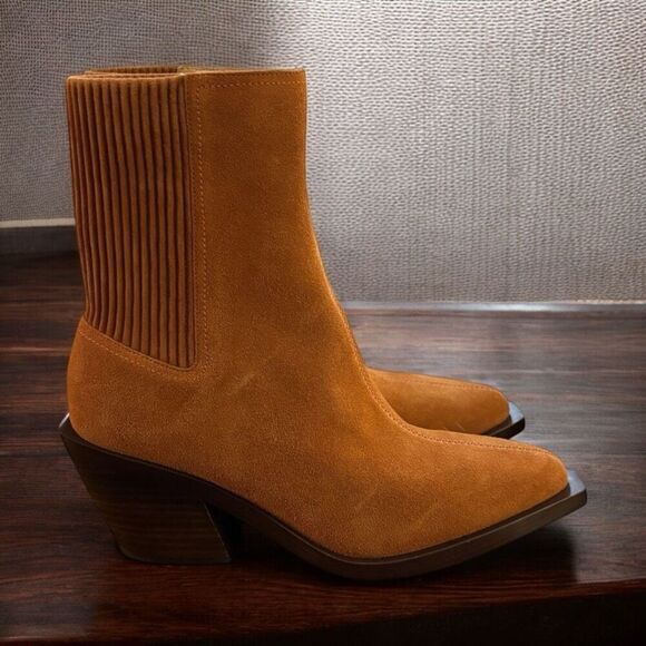 Coach Prestyn CN137 Women's Size 9B Bootie Burnished Amber Suede Ankle Boots NEW - Picture 3 of 8